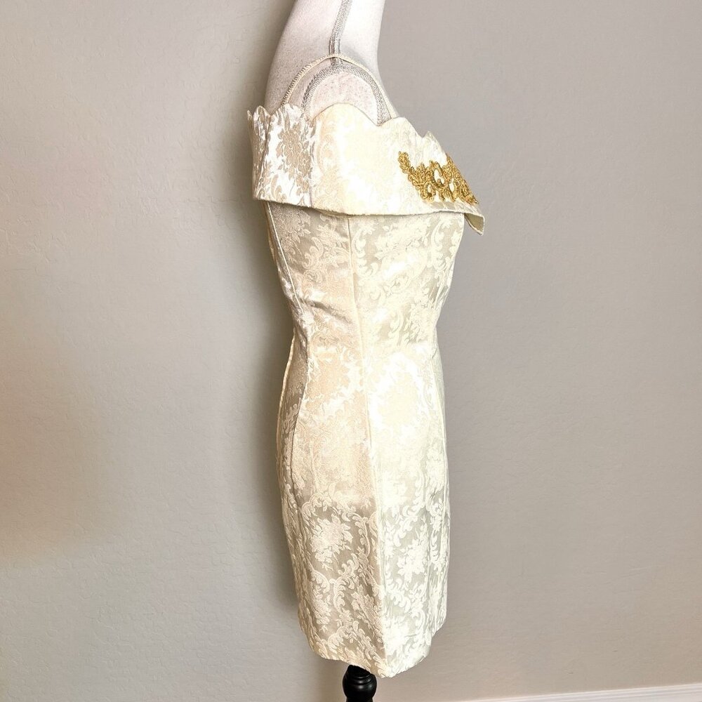 Vintage 1980s Roberta Ivory Brocade Courthouse Wedding Dress Gold Appliqué XS - Picture 3 of 11